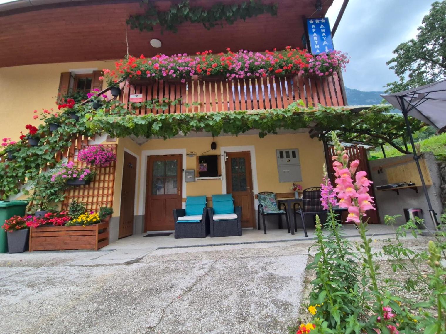 Apartment Anaya Paradise For Families โบเว็ก ภายนอก รูปภาพ